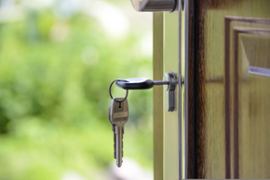 Lucky woman to wipe off mortgage, go on holiday after AU$250K win Thumbnail