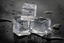 Женщина из Айовы выиграла 100 000 долларов в лотерею во время похолодания